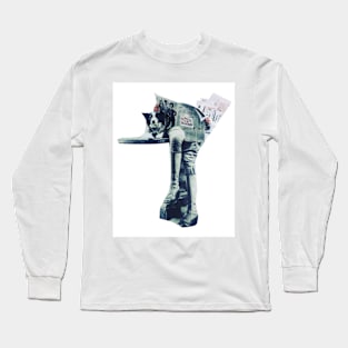 The haus of credite is closed Long Sleeve T-Shirt